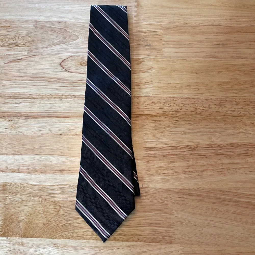 Jos‎ A Bank Mens Silk Tie Black Burgundy White Stripe Business Formal